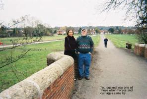 70pubwalk85.jpg